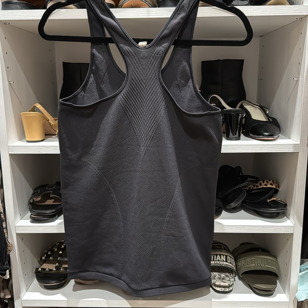 Lululemon Black Racerback Tank Top - Picture 3 of 4